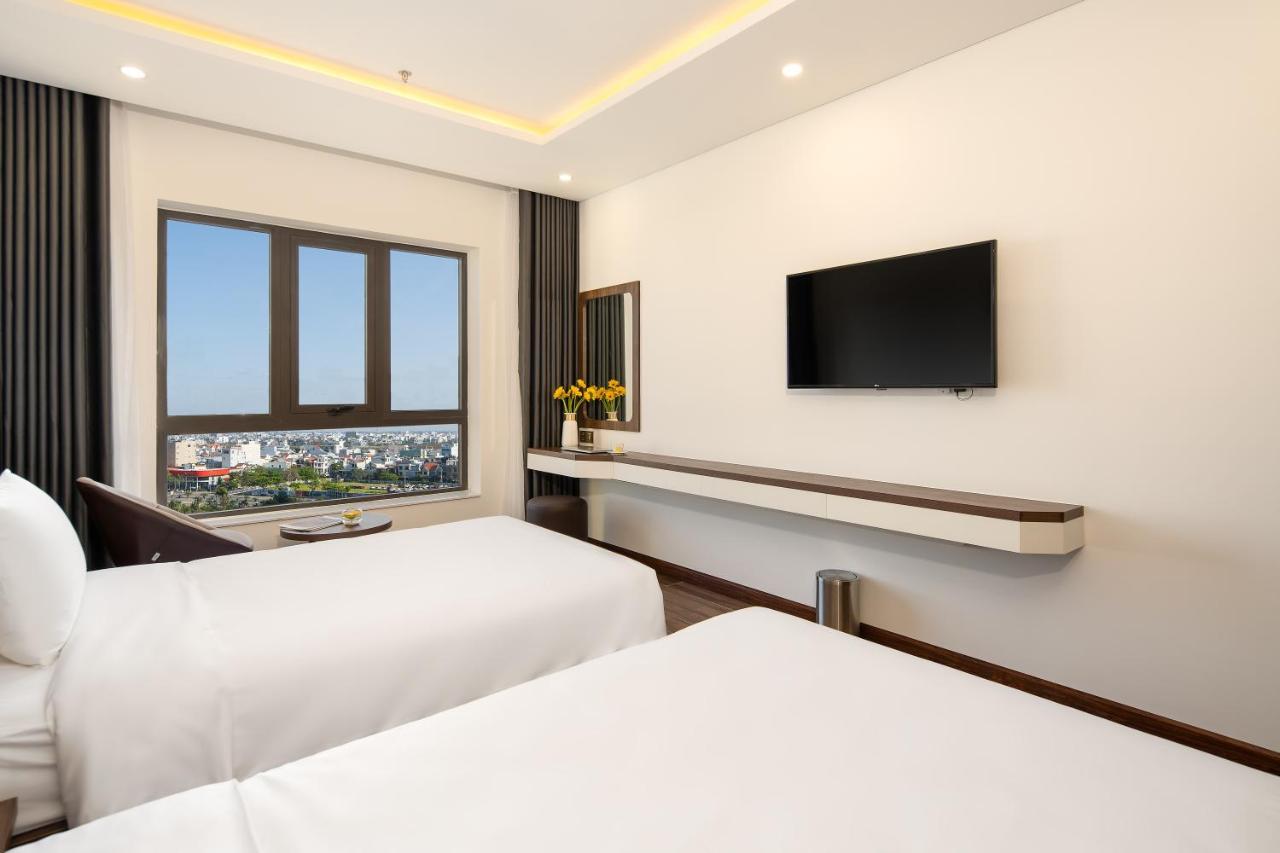 Tan Phuong Nam Hotel & Apartment Da Nang Exterior foto