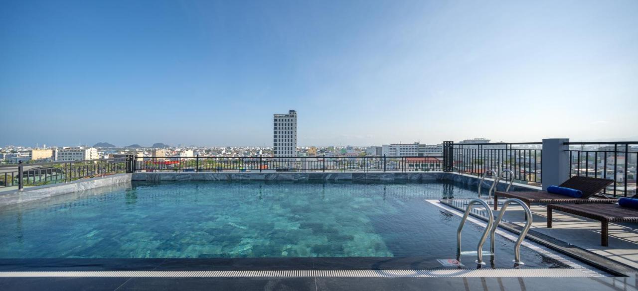 Tan Phuong Nam Hotel & Apartment Da Nang Exterior foto